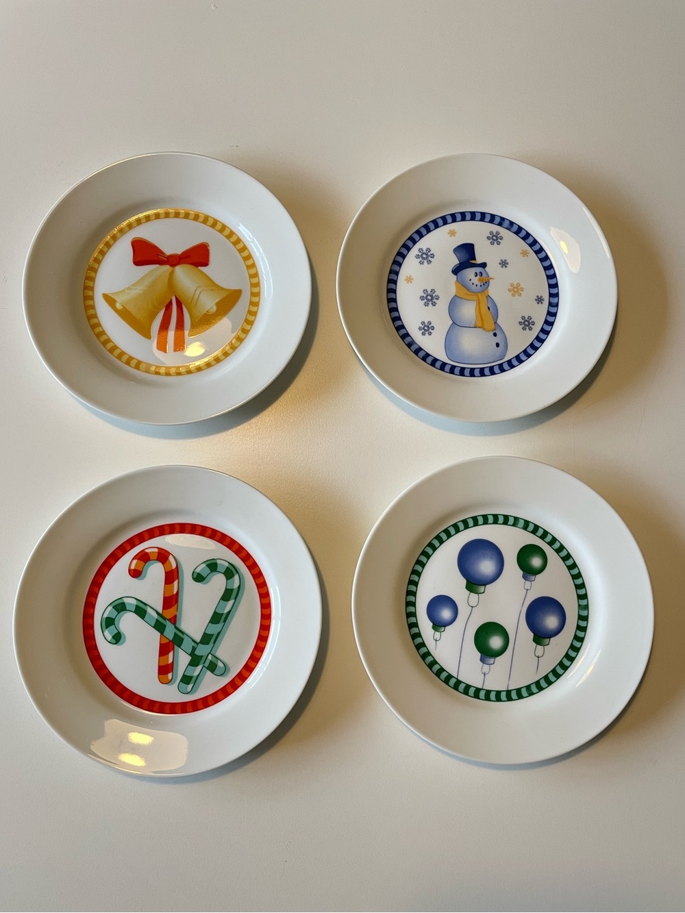 Set of 4 Vintage Regal Christmas Dessert / Appetizer Plates - Snowman, Bells